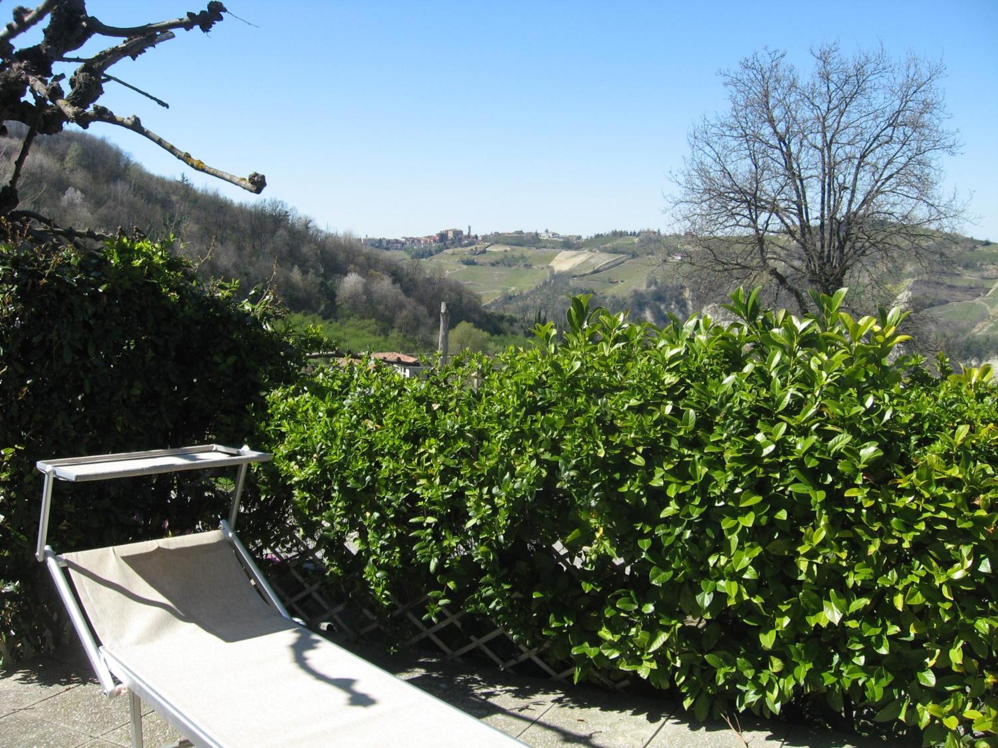 Agriturismo Cascina Serra Cossano Belbo Bilik gambar