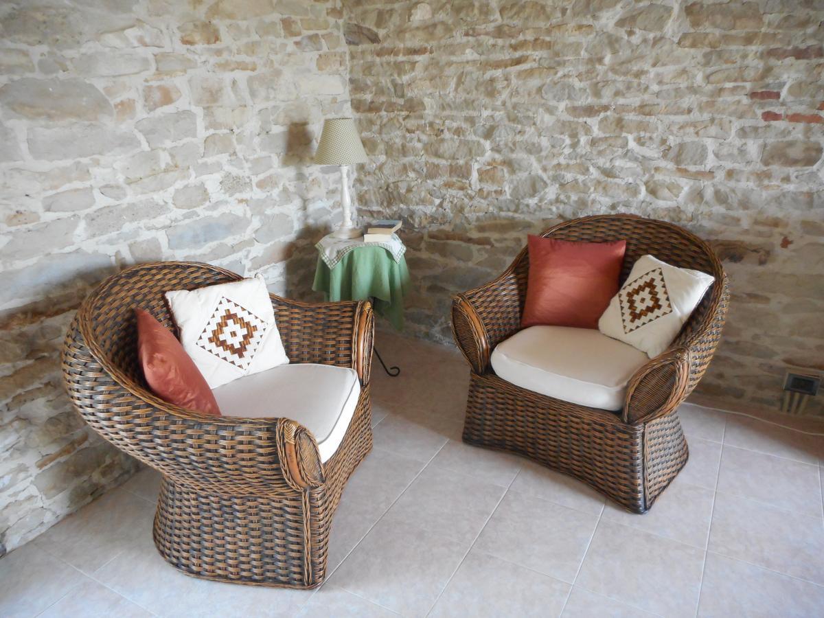 Agriturismo Cascina Serra Cossano Belbo Luaran gambar
